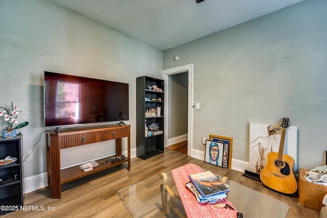 2649 Dellwood Ave, Jacksonville, FL 32204 - living area featuring baseboards and wood finished floors