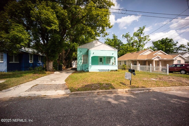 831 Ashford St, Jacksonville, FL 32208 - view of front of house with concrete driveway