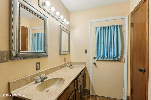 5822 Silver Sands Cir, Keystone Heights, FL 32656 - bathroom with double vanity and a sink