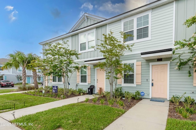 4978 Nebula Ln, Jacksonville, FL 32256 - photo 1