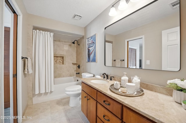 bathroom featuring toilet, vanity, shower / bath combo, and tile patterned floors