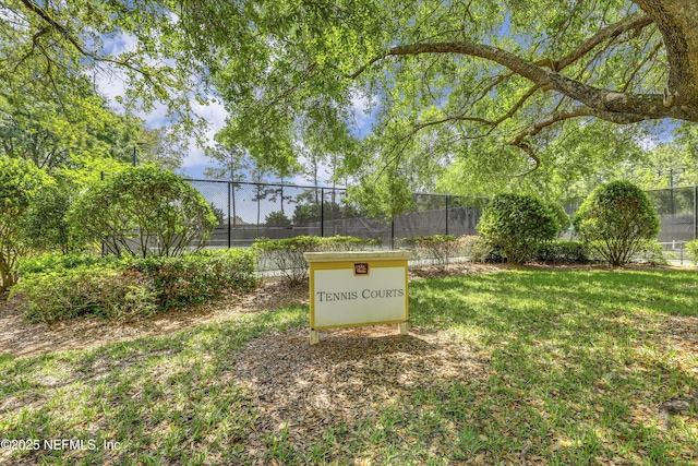 11929 Surfbird Cir Unit 12F, Jacksonville, FL 32256 - view of yard with fence