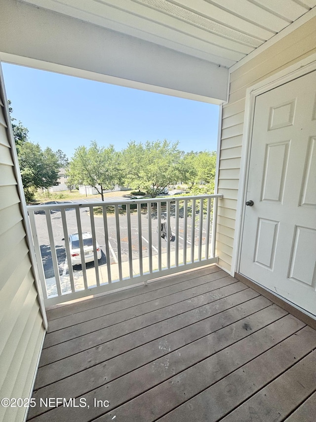575 Oakleaf Plantation Pkwy Unit 412, Orange Park, FL 32065 - view of wooden terrace