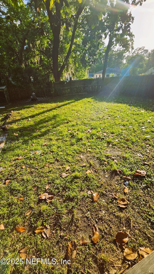 4916 Dundee Rd, Jacksonville, FL 32210 - view of yard with fence