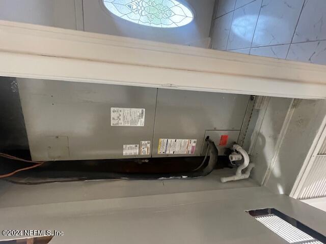 4123 Piper Dr, Jacksonville, FL 32207 - view of interior details