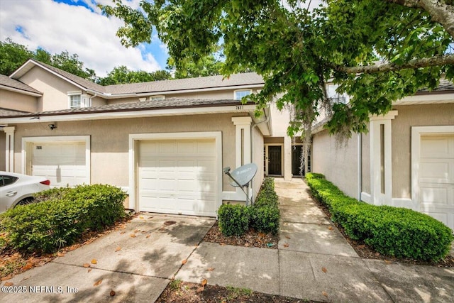 7831 Melvin Rd Unit 1, Jacksonville, FL 32210 - multi unit property with driveway and stucco siding