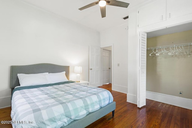 4215 Irvington Ave, Jacksonville, FL 32210 - bedroom with visible vents, a closet, baseboards, ceiling fan, and wood finished floors