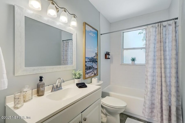 2969 Green St, Jacksonville, FL 32205 - bathroom featuring shower / bath combination with curtain, vanity, and toilet