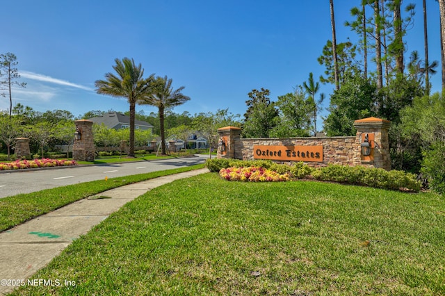 121 Oxford Estates Way, Saint Johns, FL 32259 - community / neighborhood sign featuring a lawn
