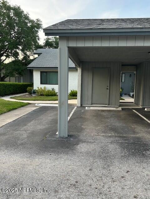 9360 Craven Rd # 607, Jacksonville, FL 32257 - view of covered parking lot