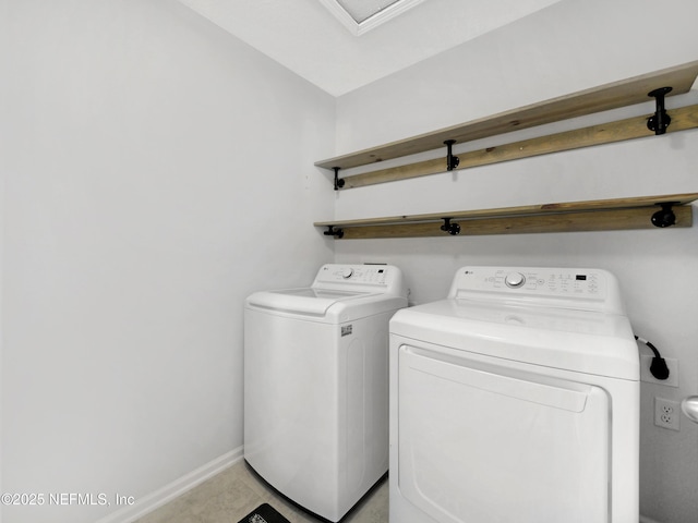 597 Meadow Ridge Dr, Saint Augustine, FL 32092 - washroom featuring baseboards, laundry area, and washer and dryer