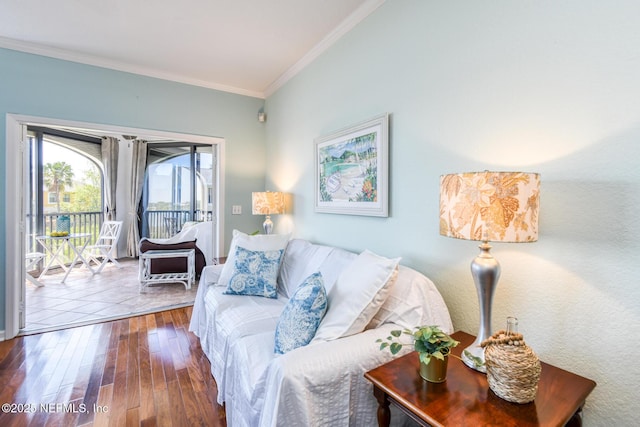 2229 Vista Cove Rd, Saint Augustine, FL 32084 - living room featuring ornamental molding and hardwood / wood-style flooring