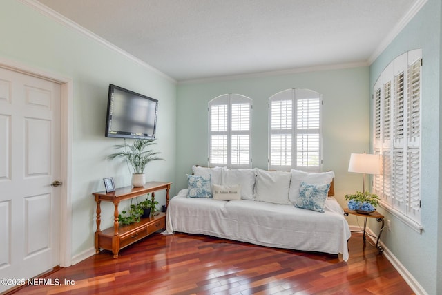 2229 Vista Cove Rd, Saint Augustine, FL 32084 - living area with hardwood / wood-style floors, ornamental molding, and baseboards