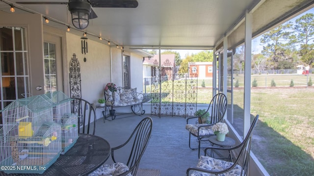 4565 SE 3rd Pl, Keystone Heights, FL 32656 - sunroom with ceiling fan