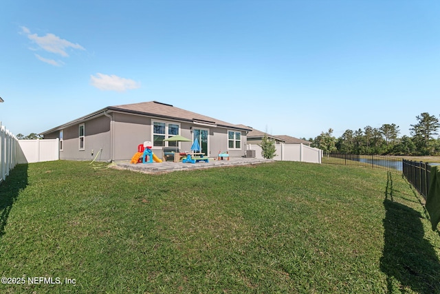 2916 Duck Hollow Ln, Green Cove Springs, FL 32043 - view of yard featuring a water view