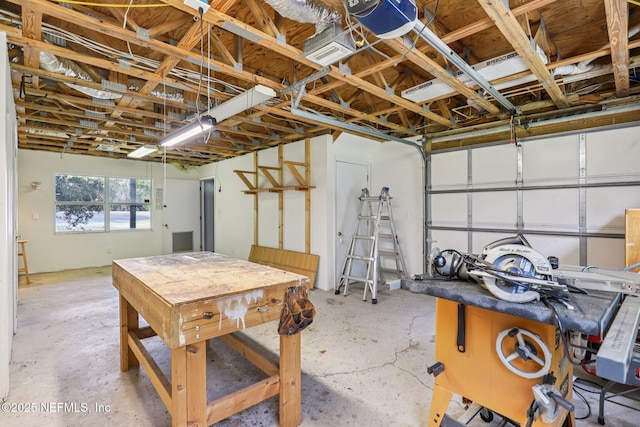 6470 Brooklyn Bay Rd, Keystone Heights, FL 32656 - view of garage