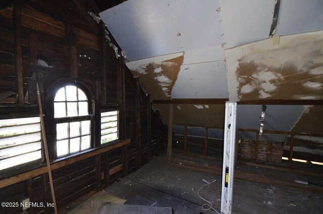 2138 Park St, Jacksonville, FL 32204 - view of attic