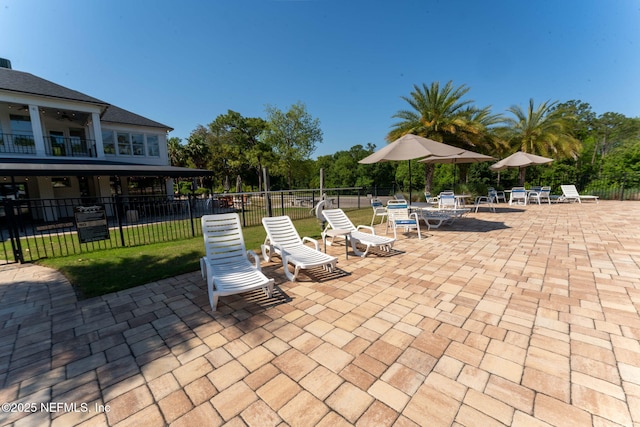 3422 Oglebay Dr, Green Cove Springs, FL 32043 - view of patio / terrace with fence
