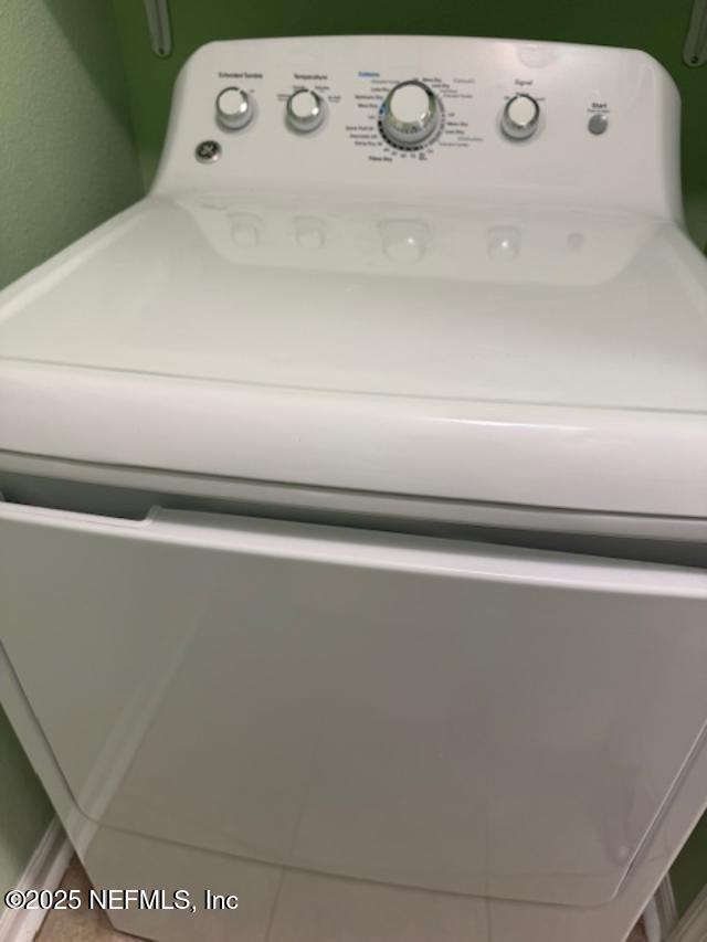 7701 Timberlin Park Blvd Unit 531, Jacksonville, FL 32256 - laundry area featuring washer / clothes dryer