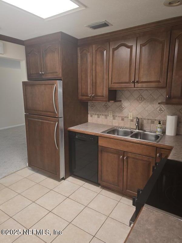 735 Foxbriar Cv, Jacksonville, FL 32221 - photo 2