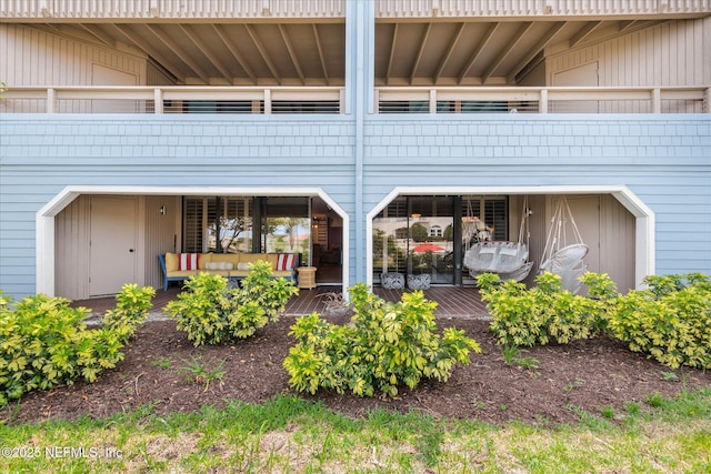 exterior space with outdoor lounge area