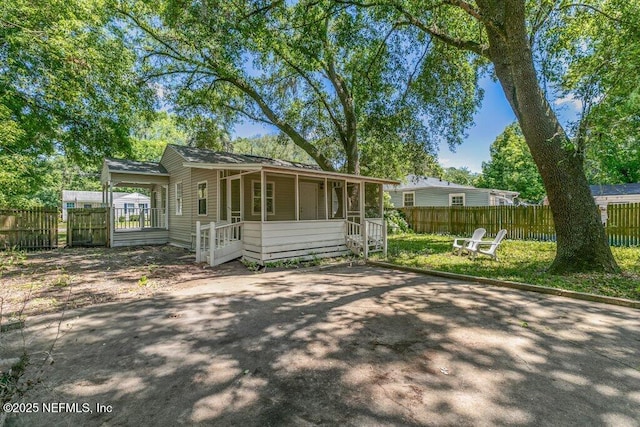 1276 Menna St, Jacksonville, FL 32205 - photo 27