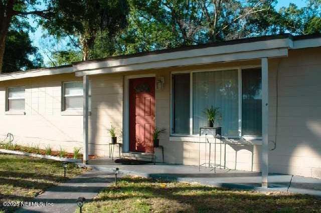 8855 Yeoman Dr, Jacksonville, FL 32208 - view of property entrance