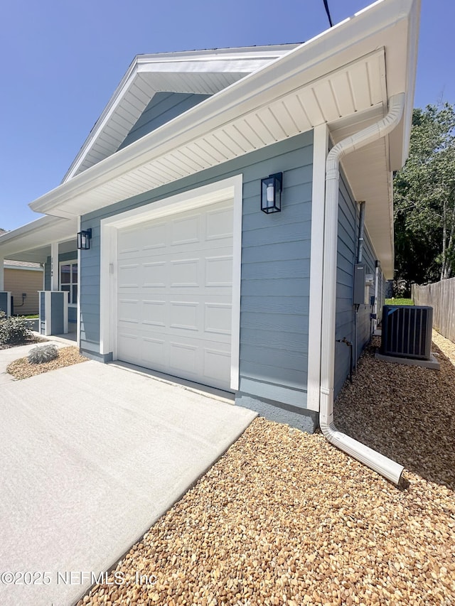 112 Moseley Ave, Palatka, FL 32177 - view of front of home featuring driveway and central AC unit