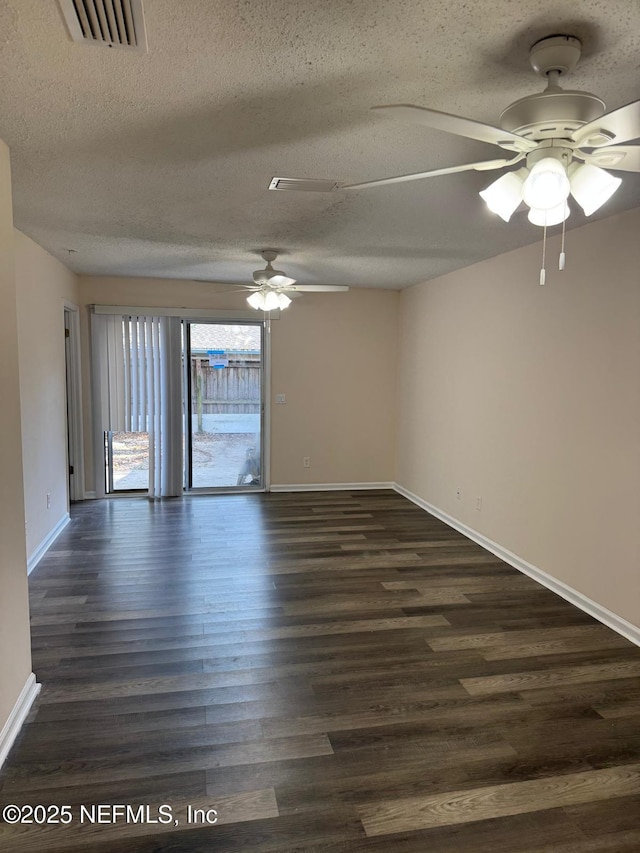 5006 Knightsbridge Cir N, Jacksonville, FL 32244 - spare room featuring baseboards, visible vents, a textured ceiling, and ceiling fan