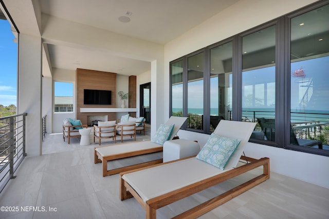 balcony featuring an outdoor living space