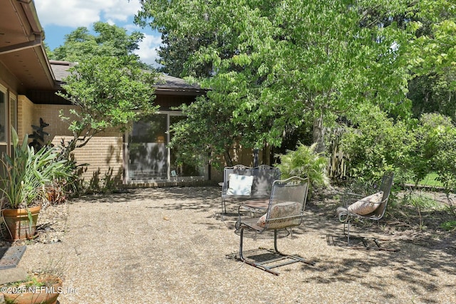 2815 Sylvan Ln S, Jacksonville, FL 32257 - view of yard featuring a patio