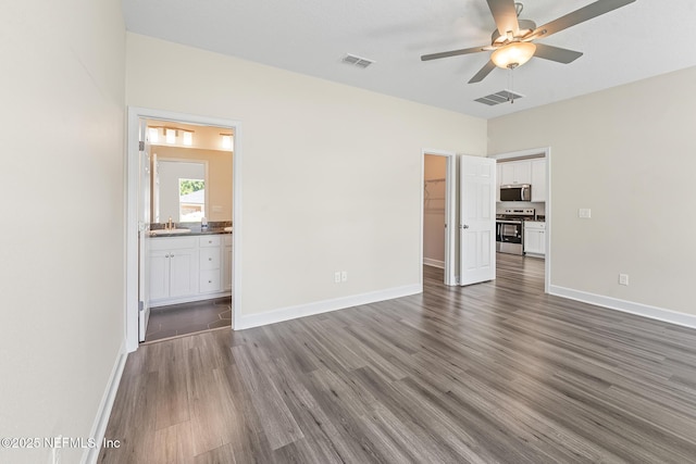 8764 Buttercup St, Jacksonville, FL 32210 - photo 13