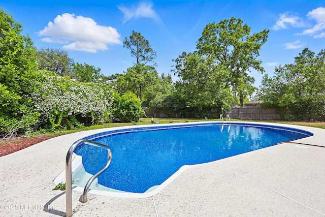 2629 Sandlewood Cir, Orange Park, FL 32065 - view of pool featuring a patio, a fenced backyard, and a fenced in pool