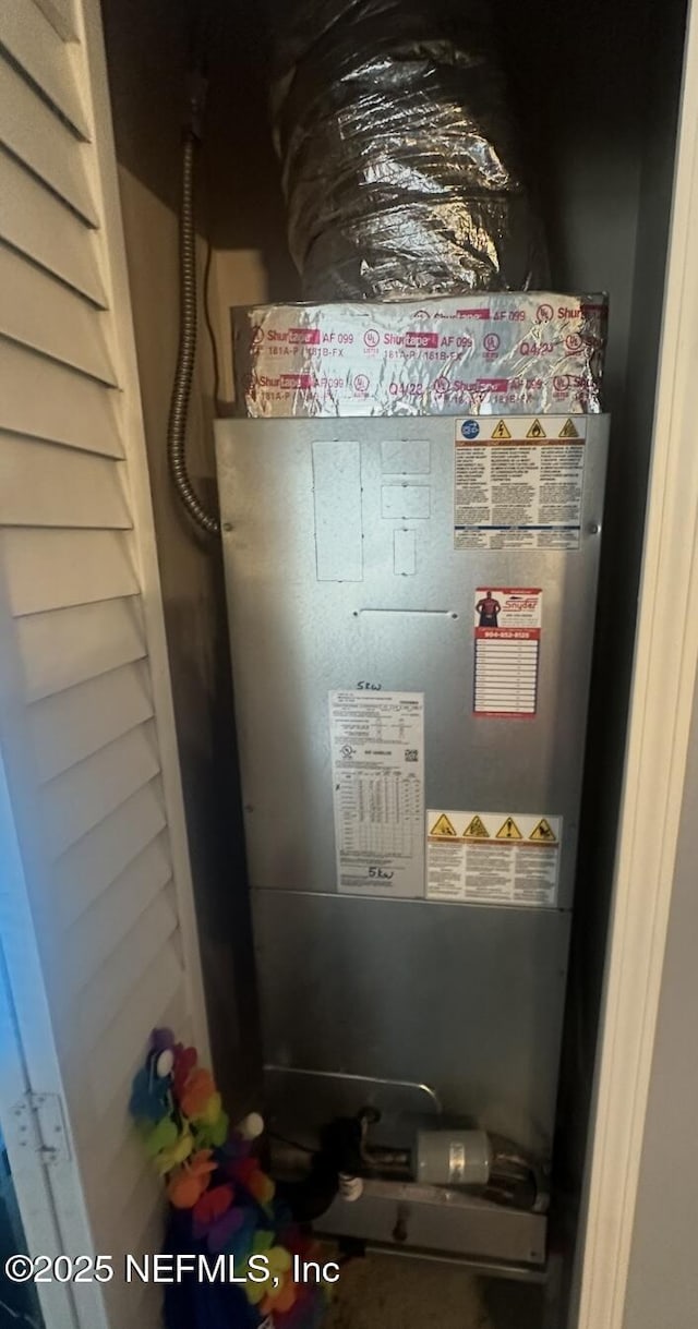 1422 Ellis Trace Dr, Jacksonville, FL 32205 - utilities with heating unit