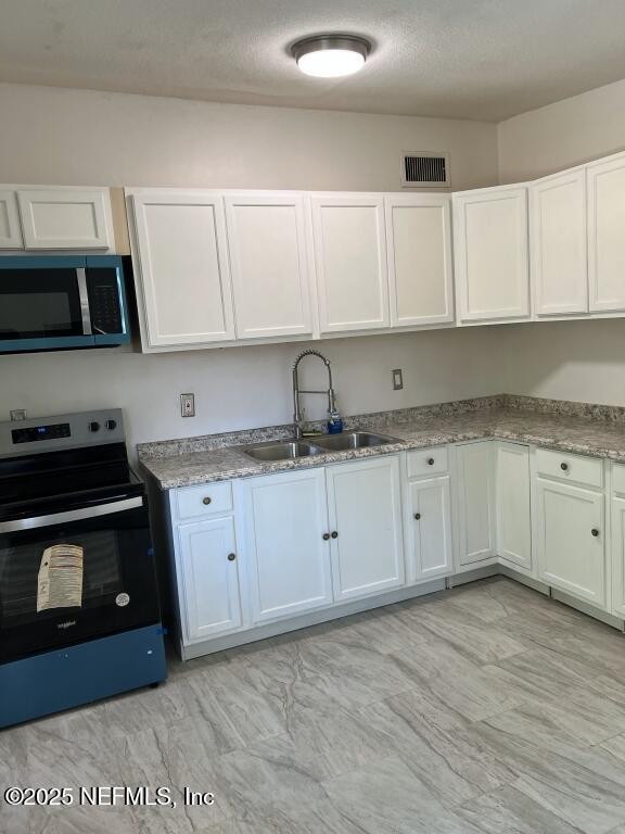 6831 Rhone Dr, Jacksonville, FL 32208 - photo 15