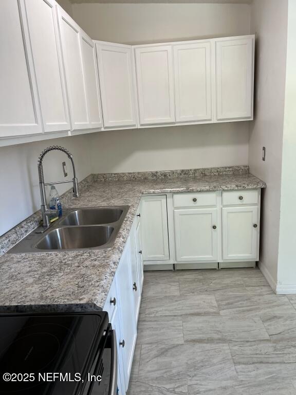 6831 Rhone Dr, Jacksonville, FL 32208 - photo 16