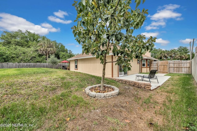 2925 Bradford St, Saint Augustine, FL 32084 - view of yard with a fenced backyard and a patio