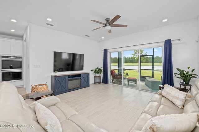 36 Dogleg Run, Saint Johns, FL 32259 - living room with ceiling fan, light wood-type flooring, recessed lighting, and visible vents