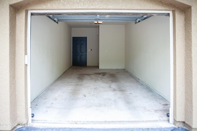 12700 Bartram Park Blvd Unit 338, Jacksonville, FL 32258 - garage featuring a garage door opener