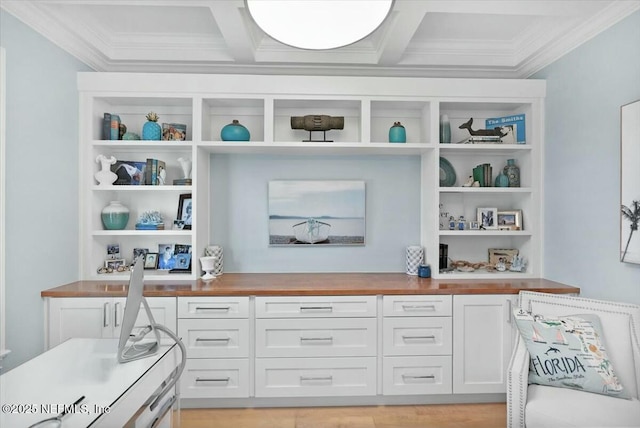 36 Preserve Island Cir, Ponte Vedra Beach, FL 32082 - bar with beam ceiling and crown molding