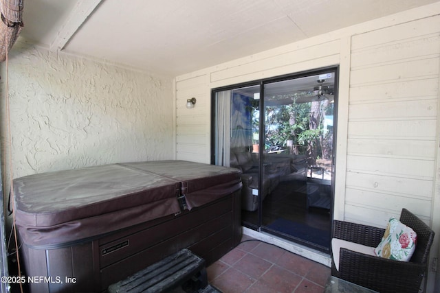 1403 Marsh Cove Ct, Ponte Vedra Beach, FL 32082 - view of patio featuring an indoor hot tub