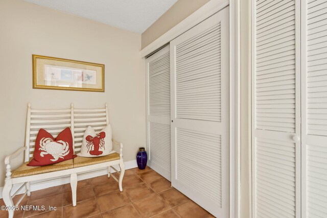 1029 Captains Court Dr Unit 1029, Fernandina Beach, FL 32034 - mudroom with light tile patterned floors