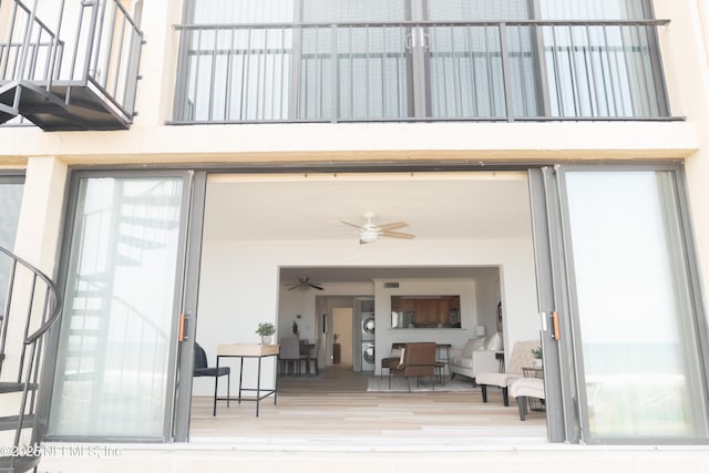 661 Ponte Vedra Blvd Unit 661B, Ponte Vedra Beach, FL 32082 - entrance to property with a balcony