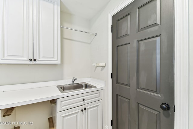 6230 Highlands Ct, Ponte Vedra Beach, FL 32082 - laundry room featuring a sink