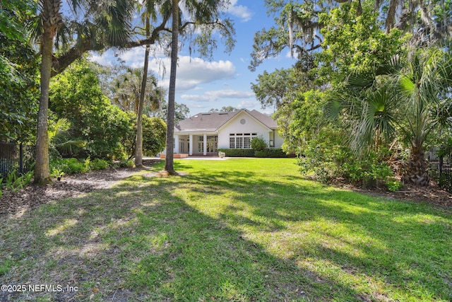 6230 Highlands Ct, Ponte Vedra Beach, FL 32082 - view of grassy yard
