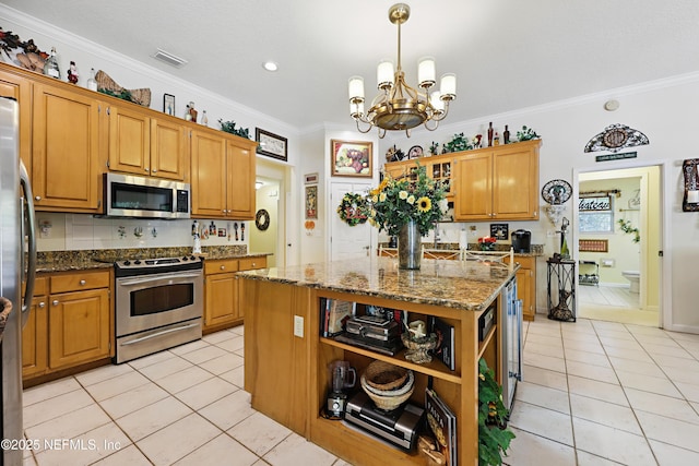 104 Twin Cedar Ct, Ponte Vedra Beach, FL 32082 - kitchen featuring light tile patterned flooring, open shelves, stainless steel appliances, and visible vents