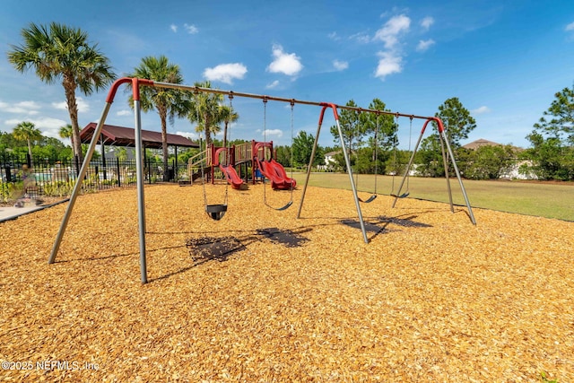 322 Cooper Bay Ct, Saint Augustine, FL 32092 - community jungle gym featuring fence