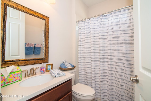 291 Whisper Rock Dr, Ponte Vedra, FL 32081 - bathroom featuring vanity, toilet, and curtained shower