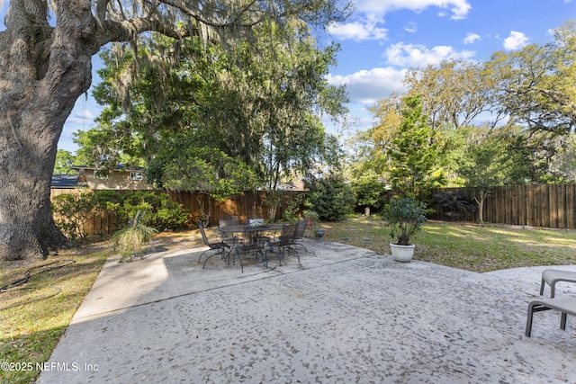 2848 Cedarcrest Dr, Orange Park, FL 32073 - view of patio featuring a fenced backyard