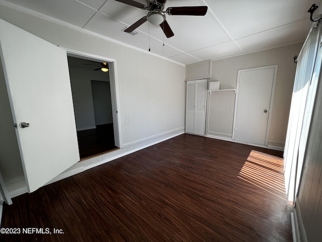 451 Whiting Ln, Atlantic Beach, FL 32233 - unfurnished bedroom featuring wood finished floors, crown molding, baseboards, and ceiling fan